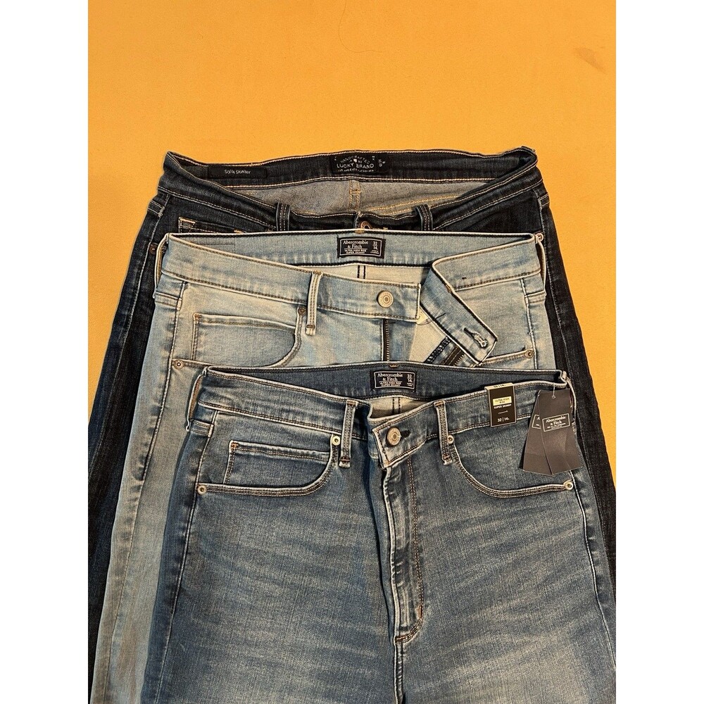 Women’s Jeans Lot Of 3 Abercrombie, Lucky Brand Skinny Size 12/31 R 32/14
